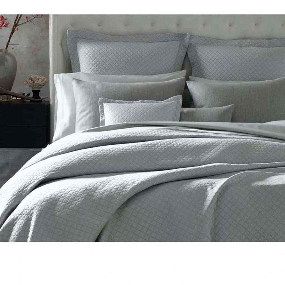 MATOUK NADIA COTTON MATELASSE COVERLET FULL/QUEEN SILVER NWT
